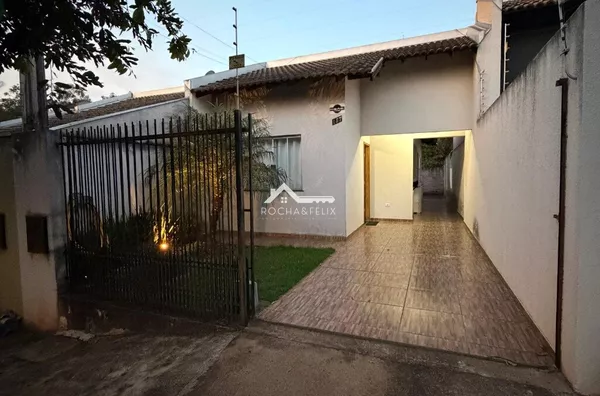 CASA ALUGUEL Próxima ao Estádio Paranavaí! Não perca essa oportunidade! Chame agora e agende sua visita!