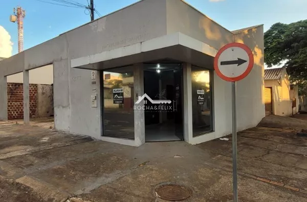 Imóvel Comercial + Residencial de Esquina em Paranavaí – Excelente Oportunidade! - Foto 1