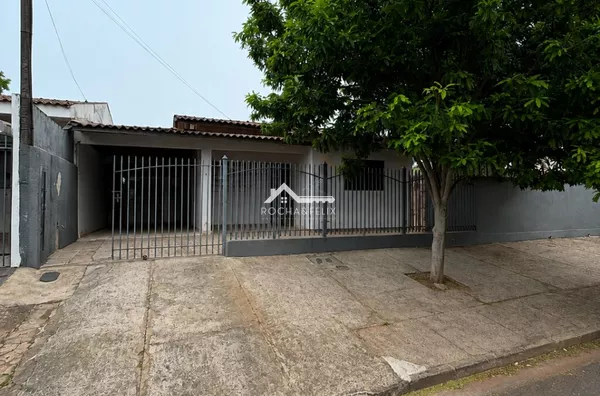 CASA À VENDA NO JARDIM SANTOS DUMONT – PARANAVAÍ/PR | 3 QUARTOS + TERRENO AO LADO!
