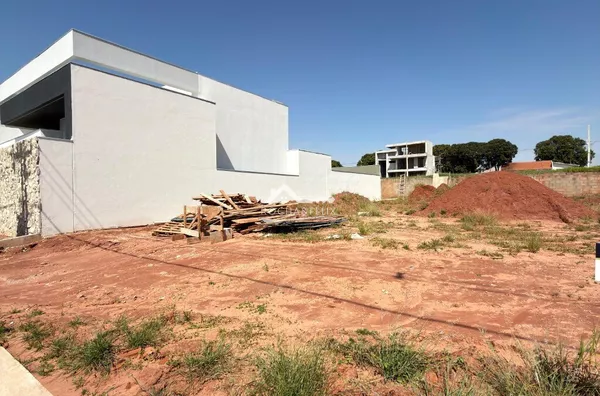 TERRENO DE 405 M² À VENDA NO DANCAIZ – PARANAVAÍ!