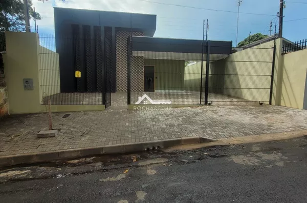 Casa para venda, 1 Suíte mais 2 Quartos, Jardim do Sol, Paranavaí
