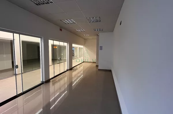 Sala Térrea para locação 