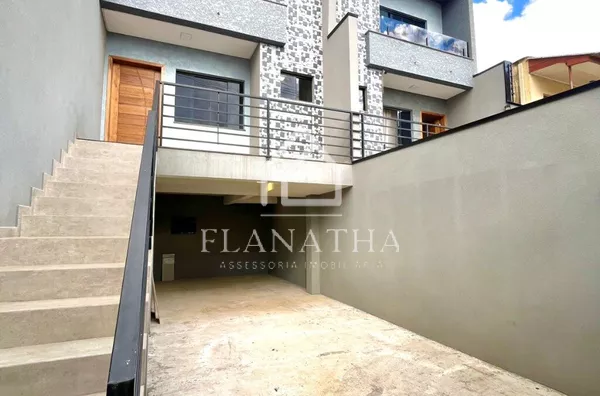 Sobrado para venda, 3 quarto(s),  Uvaranas, Ponta Grossa - Foto 1