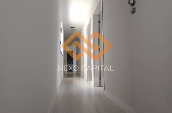 CORREDOR DE ACESSO PARA OS QUARTOS