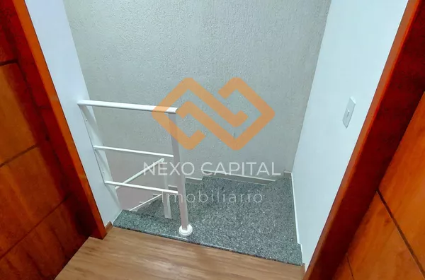 ESCADA DE ACESSO PARA O 2º ANDAR DO SOBRADO