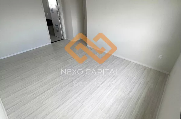 QUARTO DE CASAL COM AMPLA SUÍTE