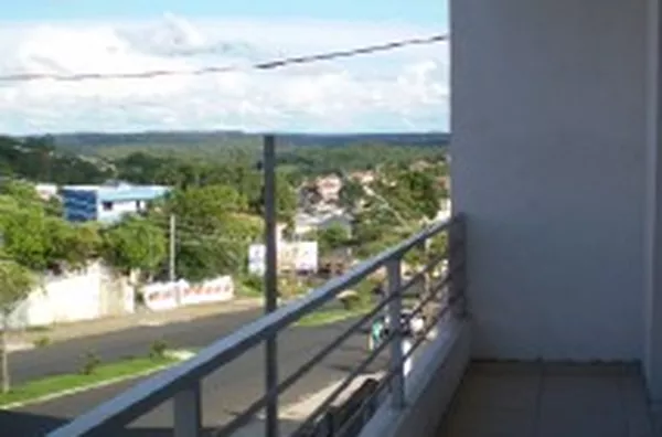 Sala comercial em alvenaria, medindo aproximadamente 43,00 m², contendo 01 wc interno. - Foto 5