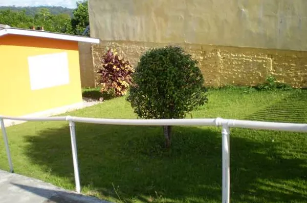 Casa em Alvenaria com 03 quartos, Sala, Cozinha, Banheiro, Garagem e Área de serviço - Foto 4
