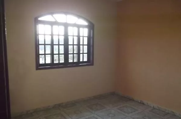 Casa em alvenaria contendo 02 quartos, sala, cozinha, wc e garagem. - Foto 4