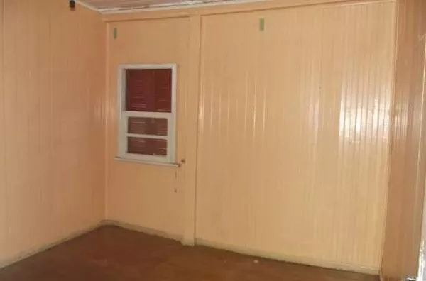 Casa mista, contendo 03 quartos, sala, cozinha, wc, lavanderia e garagem - Foto 4
