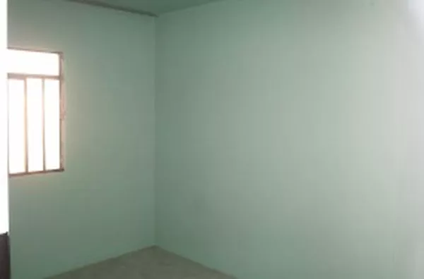 Casa em alvenaria contendo 02 quartos, 01 suíte c/ espaço p/ closet, sala ampla, copa, cozinha, 02 wcs externos, 02 garagens. - Foto 4