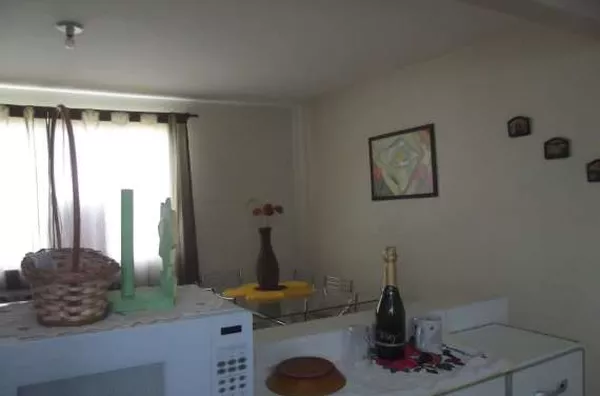 Apartamento em alvenaria contendo 02 quartos, sala, cozinha, wc e lavanderia  OBS: Imóvel com mobilia completa. - Foto 6