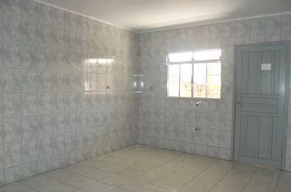 Casa em alvenaria contendo 02 quartos, sala, cozinha, banheiro, área de serviço e garagem. - Foto 5