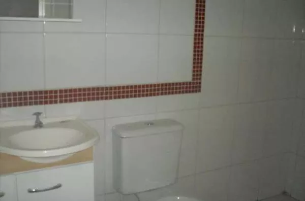 Casa em Alvenaria contendo 3 quartos, sala, cozinha, banheiro, entrada para carro - Foto 5