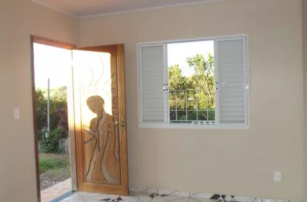 Casa em Alvenaria contendo 2 quartos, sala, cozinha, banheiro, entrada para carro. - Foto 3