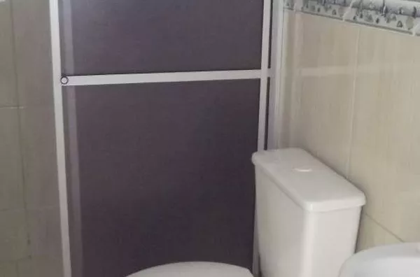Casa em Alvenaria contendo 3 quartos, sala, cozinha, banheiro, lavanderia, entrada para carro. - Foto 6