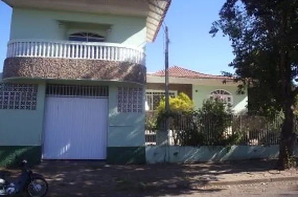 SOBRADO NA ÁREA CENTRAL, PARA ALOJAMENTO ATÉ 18 PESSOAS. - Foto 3
