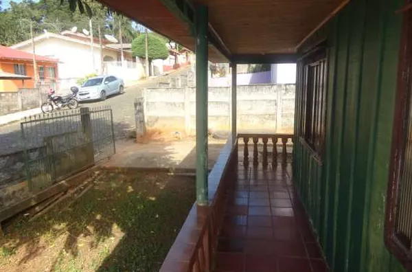Casa Mista contendo 3 quartos, sala,cozinha, 2 banheiros,lavanderia,garagem. - Foto 4