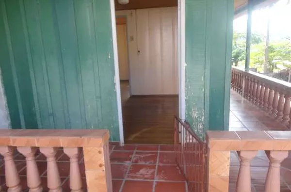 Casa Mista contendo 3 quartos, sala,cozinha, 2 banheiros,lavanderia,garagem. - Foto 5