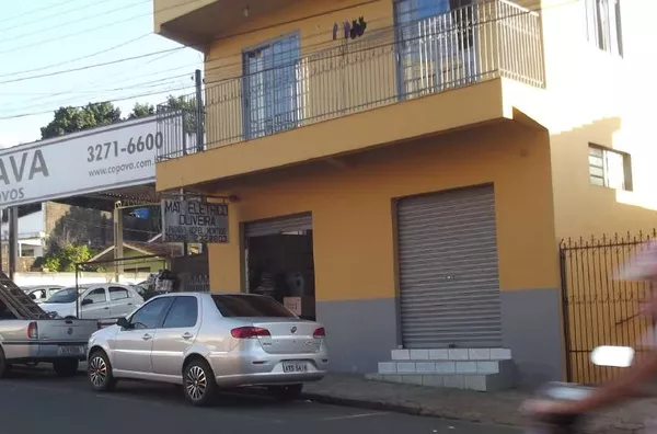 Sala comercial com +/- 42,00 m², contendo 01 banheiro. - Foto 1