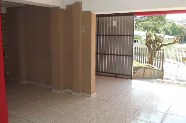 CASA EM ALVENARIA, CONTENDO: 01 SALA, 01 COPA, 01 COZINHA, 01 BANHEIRO, 03 QUARTOS, 01 AREA DE SERVIÇO, 01 GARAGEM - Foto 5