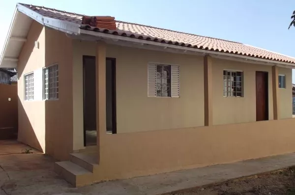 Casa em alvenaria contendo de 02 quartos, sala, cozinha, banheiro e área de serviço - Foto 1