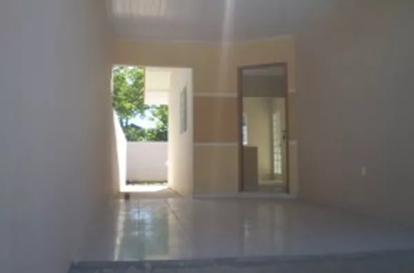 Casa em alvenaria contendo 02 quartos,sala e cozinha conjugada, banheiro, lavanderia e garagem. - Foto 3
