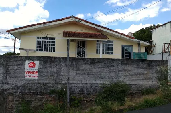 Casa residencial em alvenaria com, 02 quartos, sala, cozinha, banheiro e garagem,  casa de esquina - Foto 1