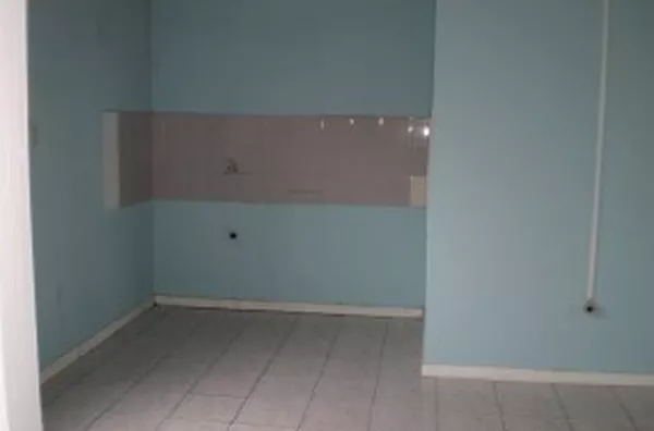 Apartamento em alvenaria, contendo 02 quartos, sala cozinha e banheiro. - Foto 6