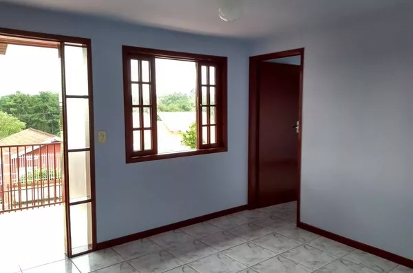 Casa em alvenaria, contendo 03 quartos, sala, copa, cozinha,  banheiro social, Área de serviço, despensa, garagem para 01 carro e varanda. - Foto 5