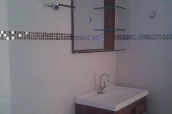 IMÓVEL RESIDENCIAL ALVENARIA: CONTENDO 01 SALA, 01 COZINHA,01 COPA,2 QUARTOS,1 SUITE,01 LAVANDERIA ,01 WC,01 GARAGEM     OBSERVAÇÃO: PORÃO CONTENDO 01 SALÃO,01 COZINHA,01 LAVANDERIA  E 1 WC - Foto 6