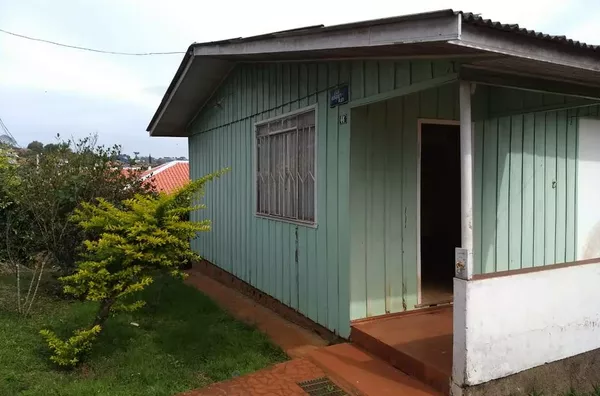 CASA RESIDENCIAL MISTA CONTENDO 3 QUARTOS, SALA, COZNHA, WC, ÁREA NOS FUNDOS, GARAGEM - Foto 2
