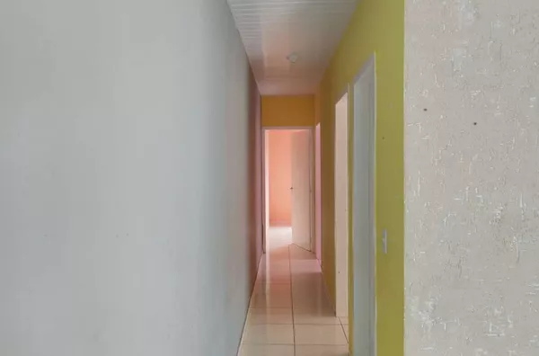 Casa em alvenaria, contendo 03 quartos, sala, cozinha, wc, edícula. - Foto 4
