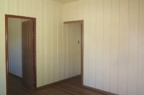 Casa mista, contendo 03 quartos, sala, cozinha, wc, área de serviço e garagem. - Foto 3