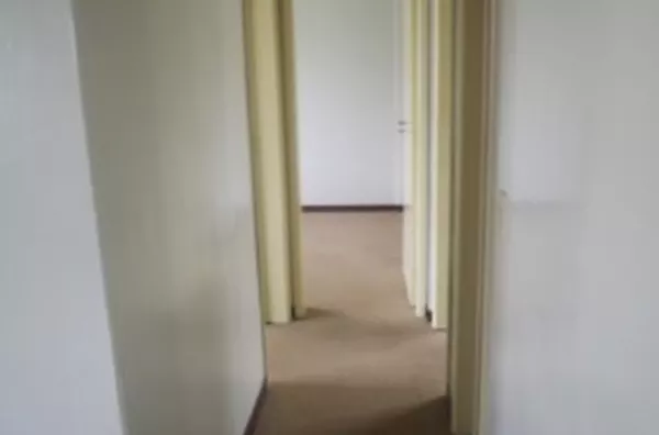Apartamento em alvenaria contendo 03 quartos, sala, cozinha e wc - Foto 6
