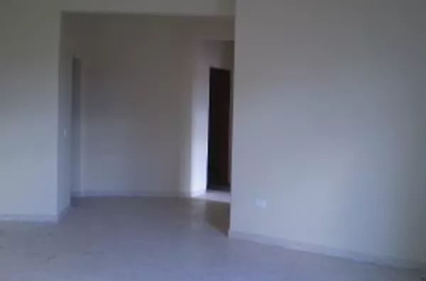 Apartamento contendo 03 quartos, sala, cozinha, wc, área de serviço e varanda. - Foto 3