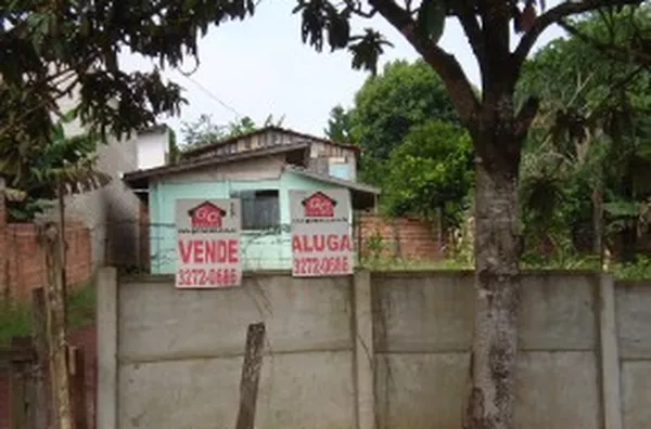 Casa pré fabricada em alvenaria contendo 01 quarto, sala e cozinha conjugada e 01 wc. - Foto 1