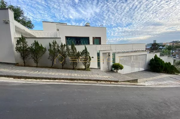 Casa para venda e aluguel, 3 quarto(s),  Nova Tijuca, Coronel Fabriciano