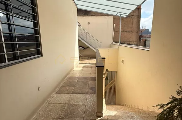ENTRADA INDIVIDUAL APARTAMDENTO