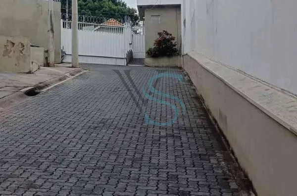 Casa para Venda Lopes de Oliveira SOROCABA