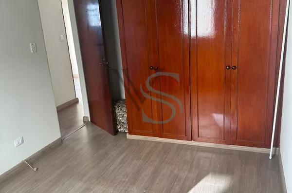 Apartamento térreo na Vila Jardini