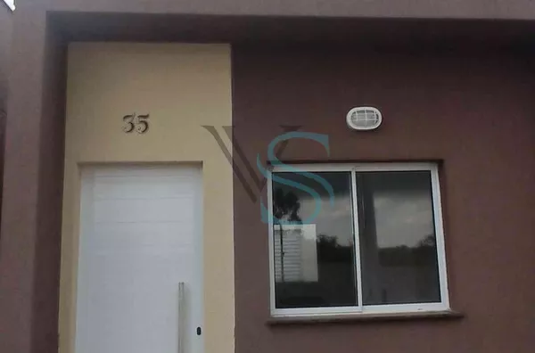 Excelente Casa em Condomínio 