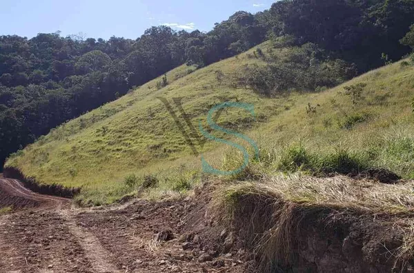 Area na Serra da Mantiqueira – Próximo a Poços de Caldas e Águas da Prata (SP)