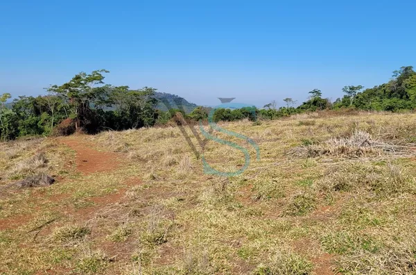 ? SÍTIO À VENDA ou ALUGA