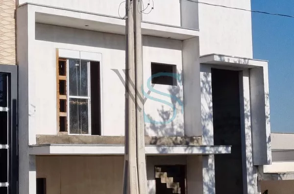 Sobrado no Condomínio Terras de São Francisco em Sorocaba - 209 m² com 3 Suítes