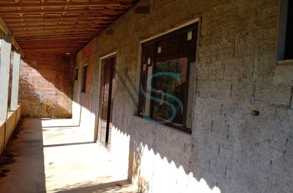 Casa para venda, 2 quarto(s),  Fazendinha, Salto De Pirapora