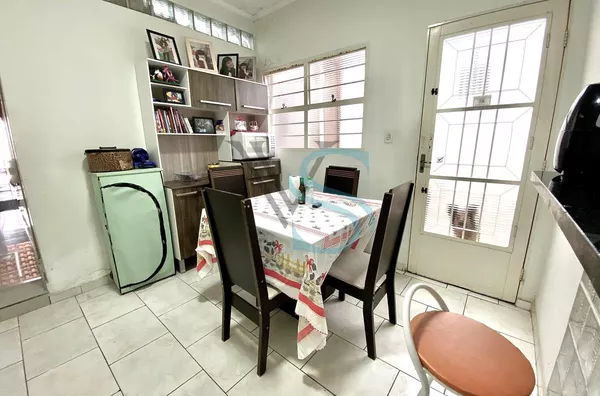 Casa a venda Jd Dois Corações 