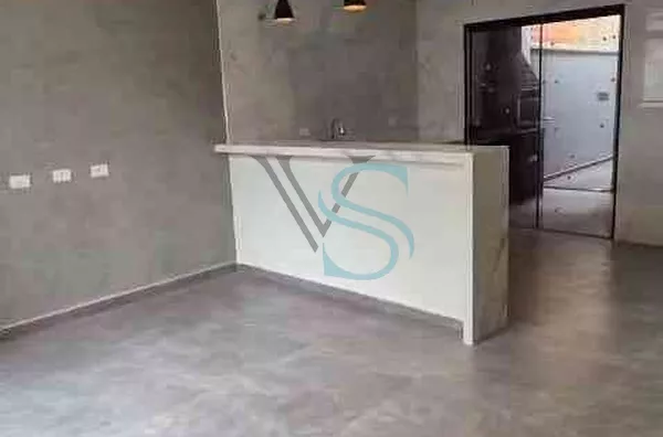 Casa Nova Individual com dois dormitórios no Santa Marta