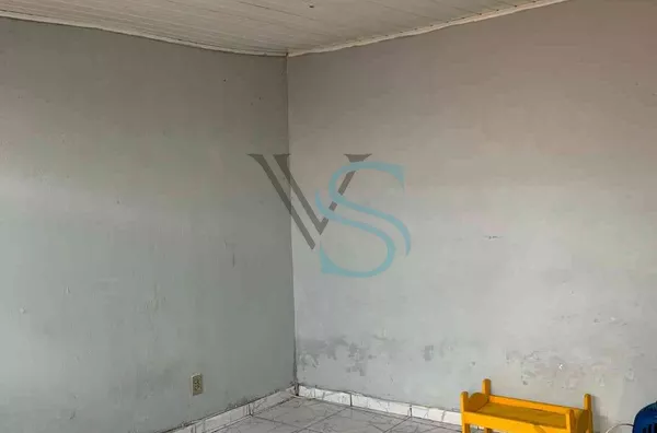 Casa com 2 dormitórios na Santa Rosália 
