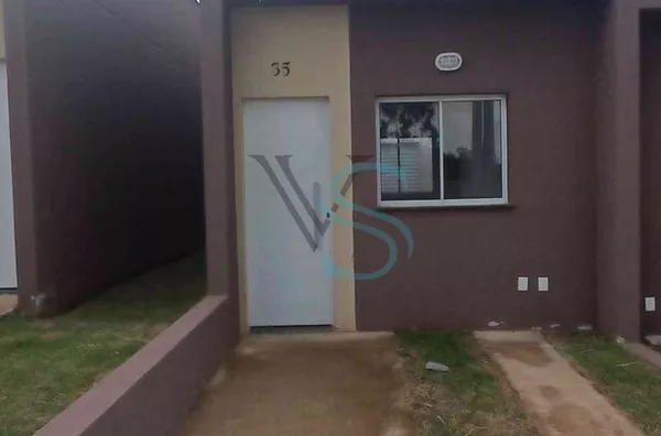 Excelente Casa em Condomínio 